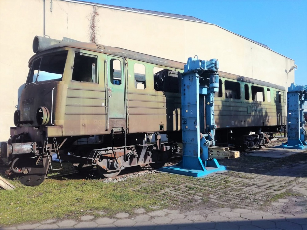 lokomotywa_z_azbestem
